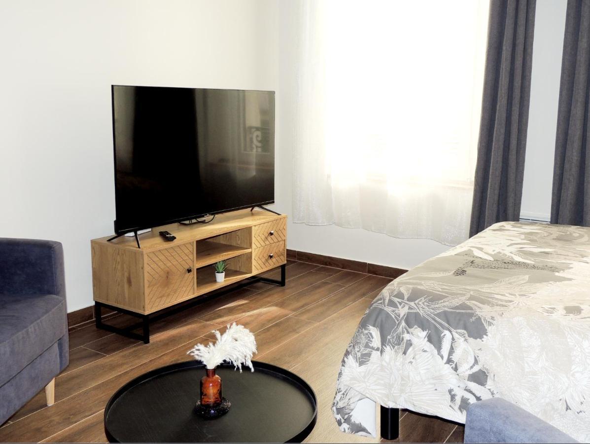 Studio Tout Confort A 2 Pas Du Chateau St Germain Saint-Germain-en-Laye Buitenkant foto